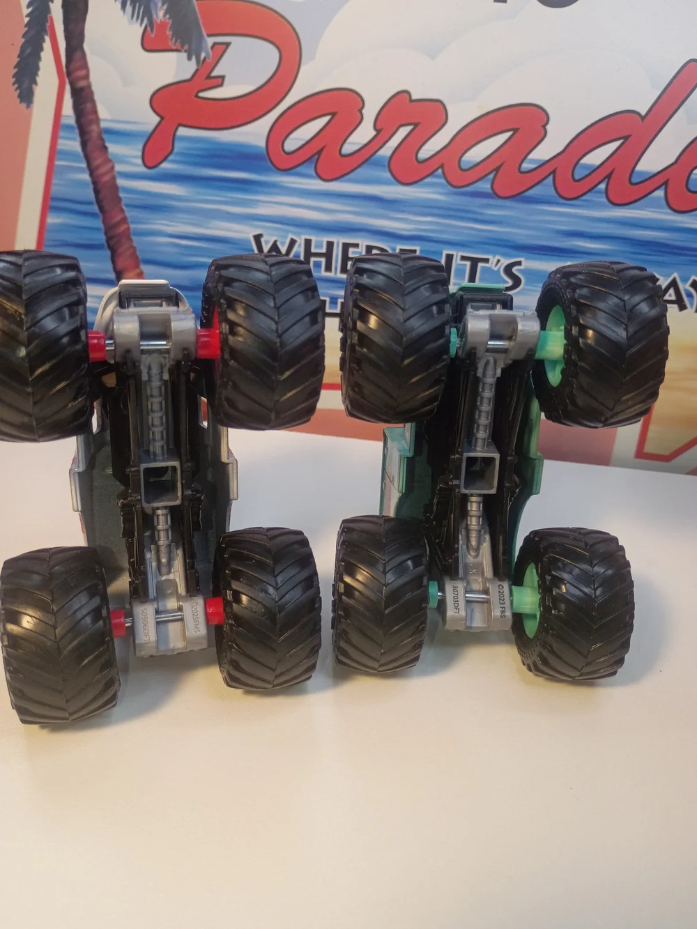 Lot Of 2 Monster Jam Monster Trucks Jambulance & Rescue Ranger 1/64 Scale